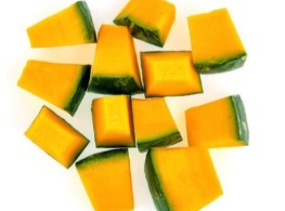 ฟักทองหั่น (แบบไม่ปอกเปลือก)
