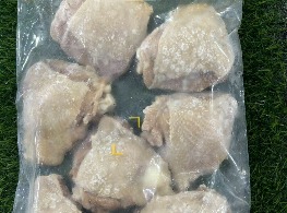 สะโพกไก่นึ่งแช่แข็ง