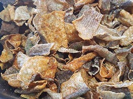 หนังปลาทอดกรอบ