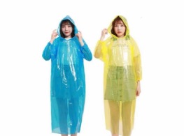 เสื้อกันฝน