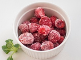 สตอเบอรี่แช่แข็ง