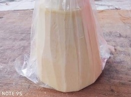 ยอดมะพร้าวอ่อน (ส่วนยอดท่อน)