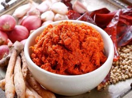 พริกแกงเผ็ดกลาง