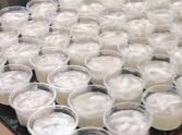 วุ้นมะพร้าว (แก้ว)